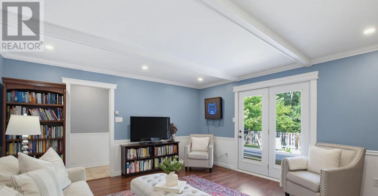 8 Meridene Crescent E, London, ON, N5X 1G5 - 11