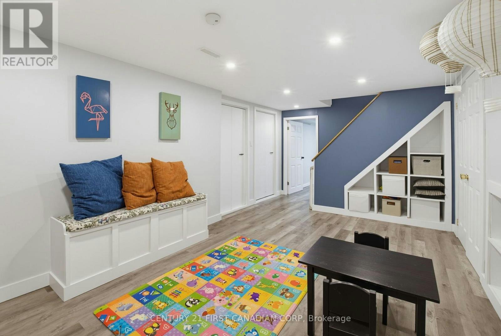 8 Meridene Crescent E, London, ON, N5X 1G5 - 21