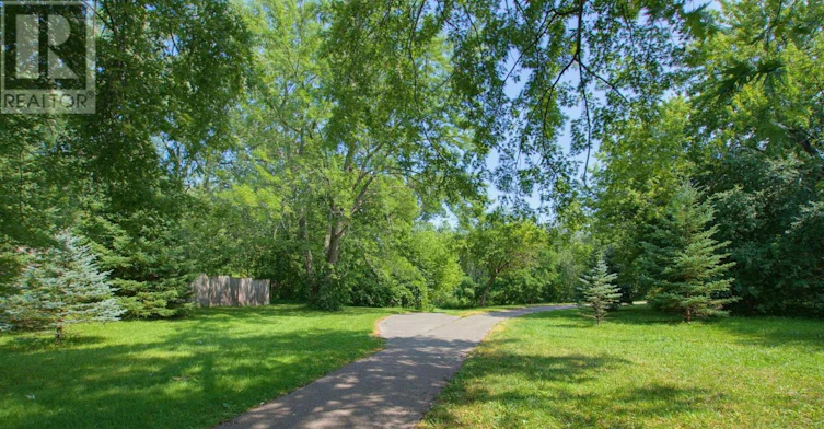 8 Meridene Crescent E, London, ON, N5X 1G5 - 29