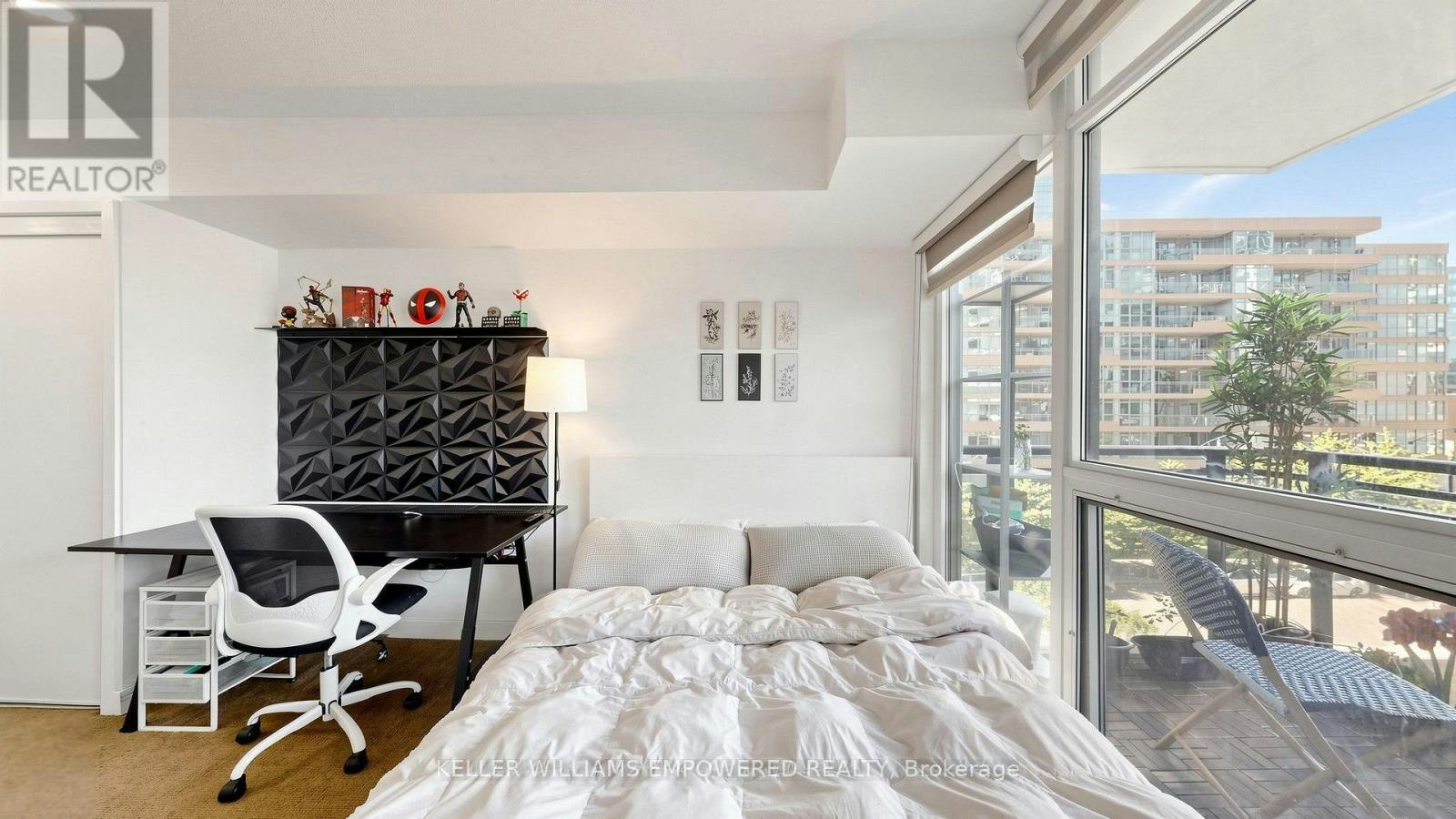 539-8 Telegram Mews, Toronto, ON, M5V 3Z5 - 26