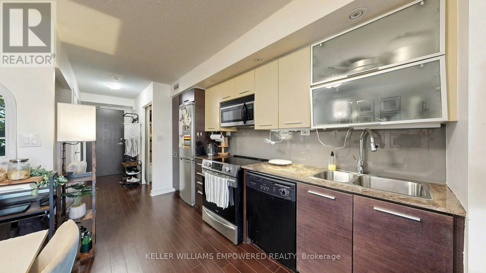 539-8 Telegram Mews, Toronto, ON, M5V 3Z5 - 21