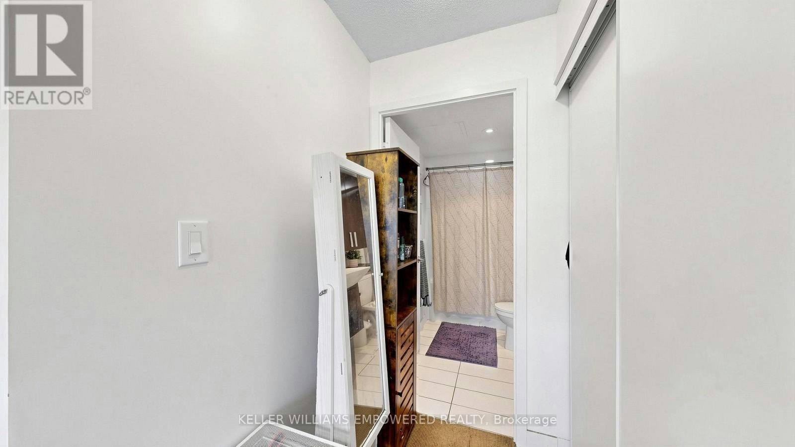 539-8 Telegram Mews, Toronto, ON, M5V 3Z5 - 28