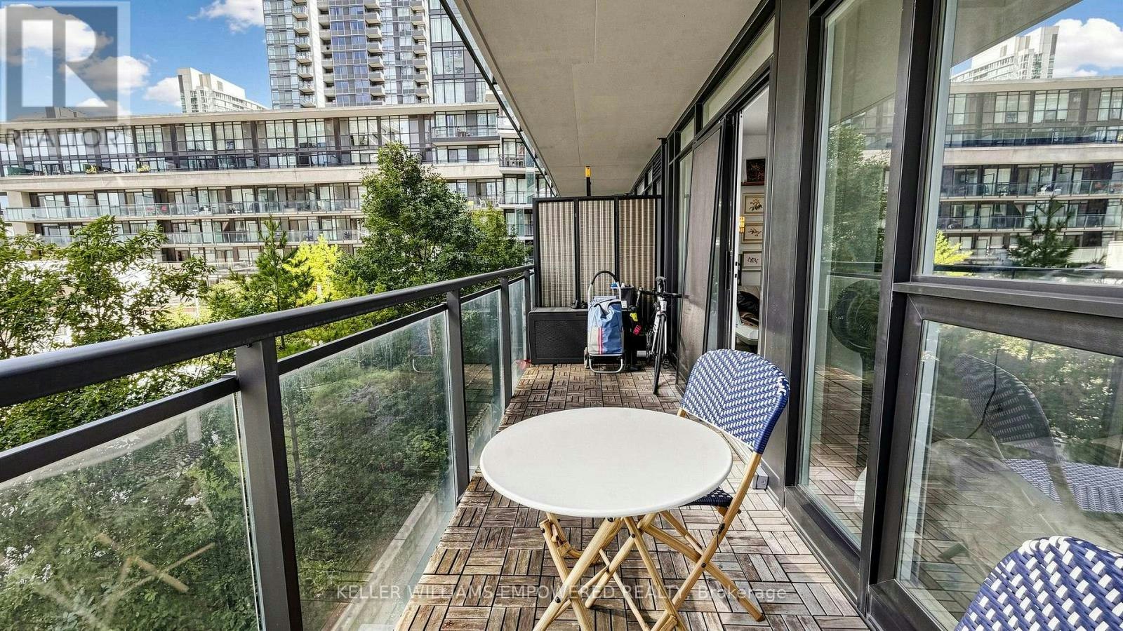 539-8 Telegram Mews, Toronto, ON, M5V 3Z5 - 38