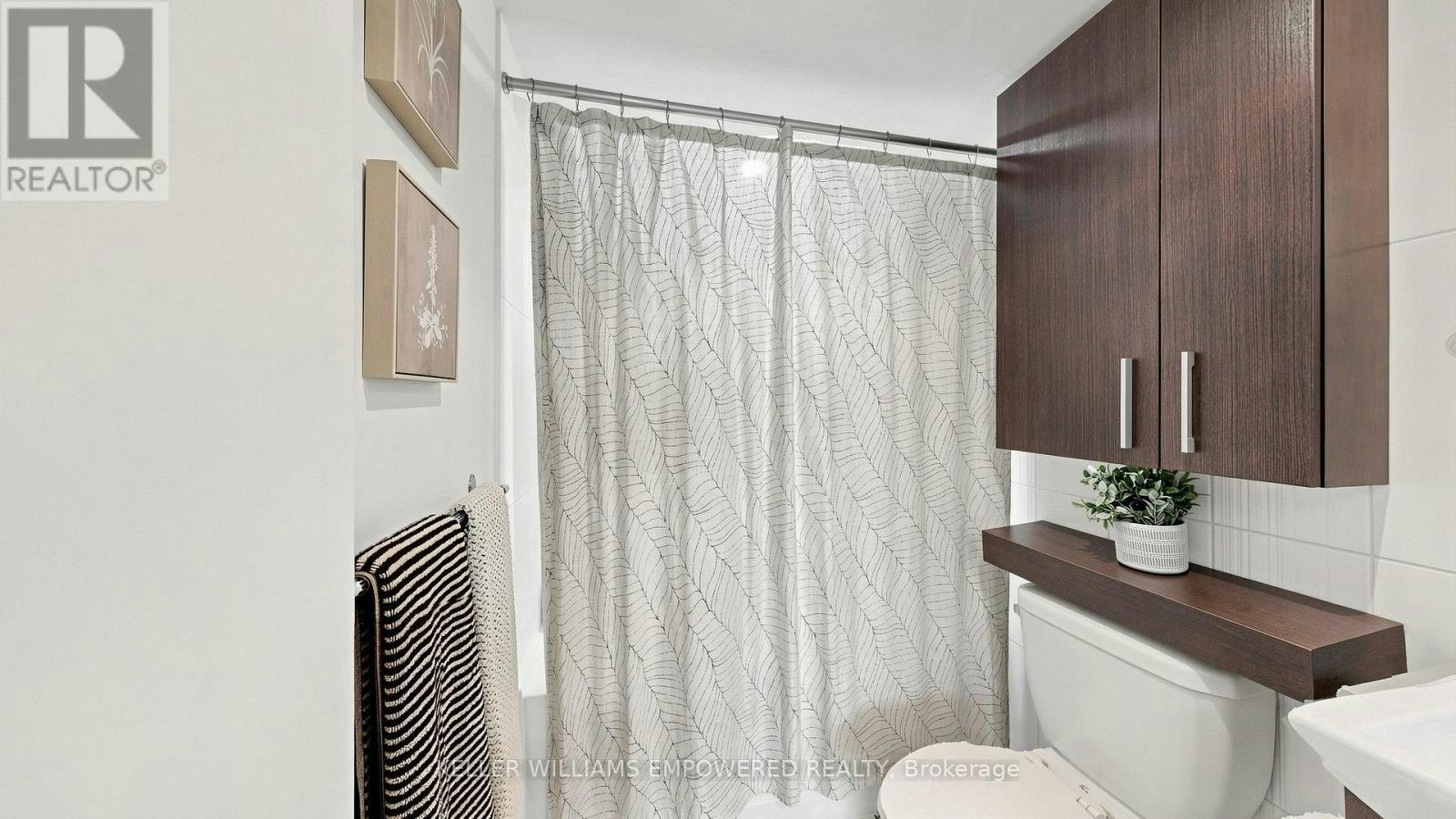 539-8 Telegram Mews, Toronto, ON, M5V 3Z5 - 30