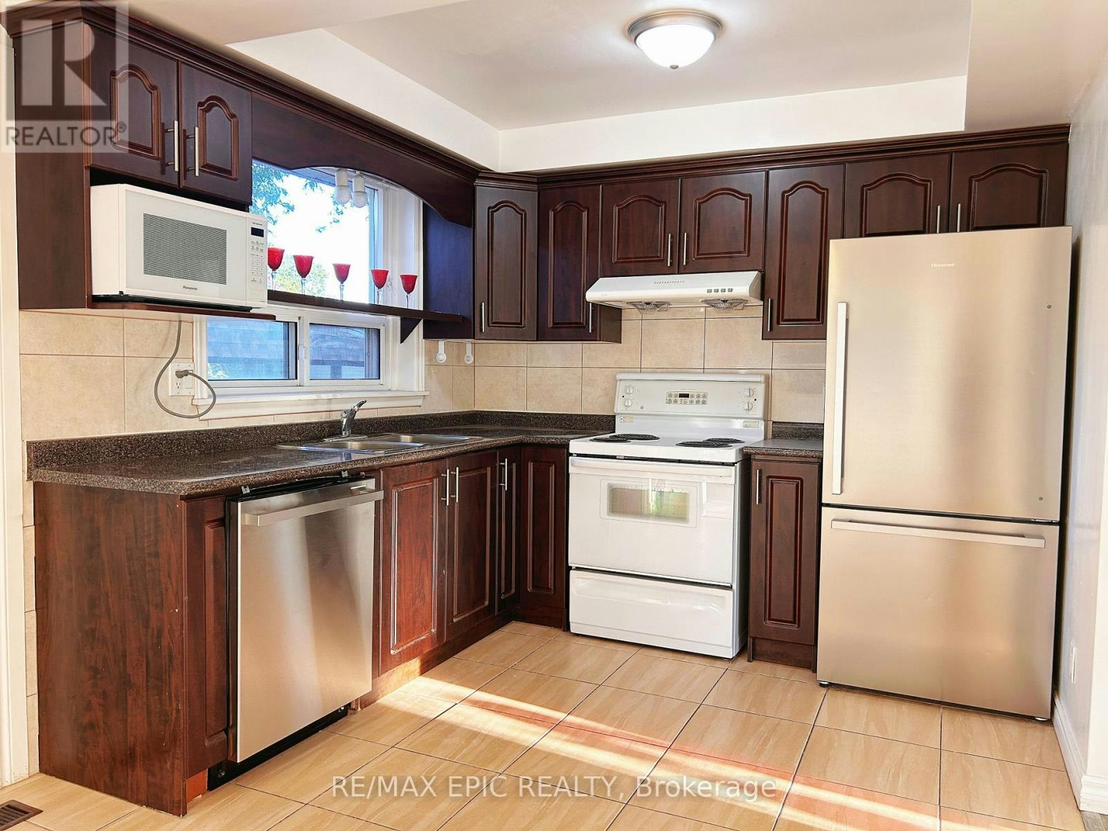 MAIN-25 Gentry Crescent, Richmond Hill, ON, L4C 2G8 - 7