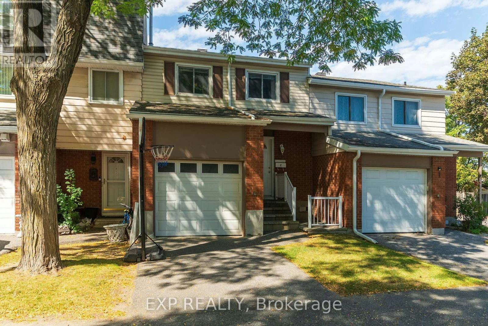 2-2669 Southvale Crescent E, Ottawa, ON, K1B 4V2