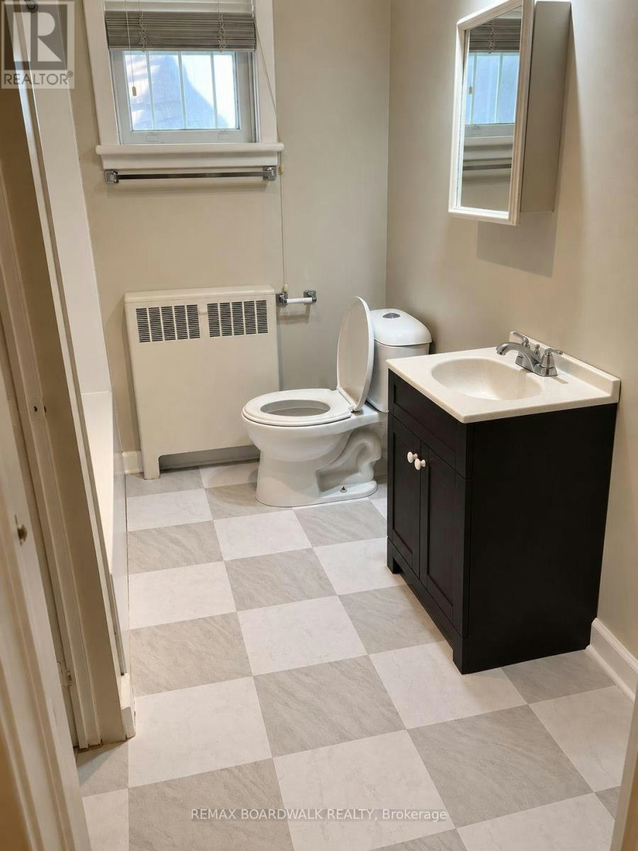 A-11 Kippewa Drive, Ottawa, ON, K1S 3G3 - 16