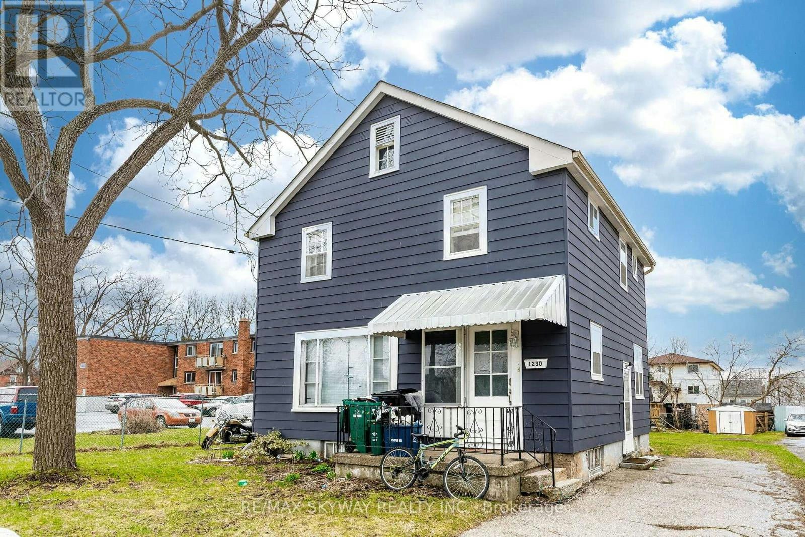 1230 Duke Street, Cambridge, ON, N3H 3V7 - 2