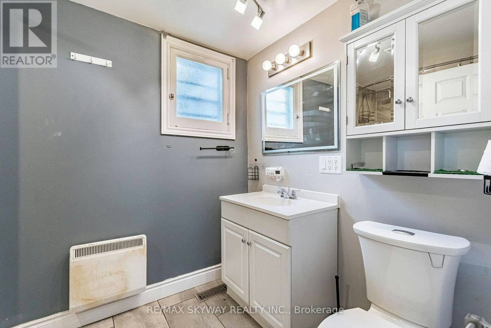 1230 Duke Street, Cambridge, ON, N3H 3V7 - 35