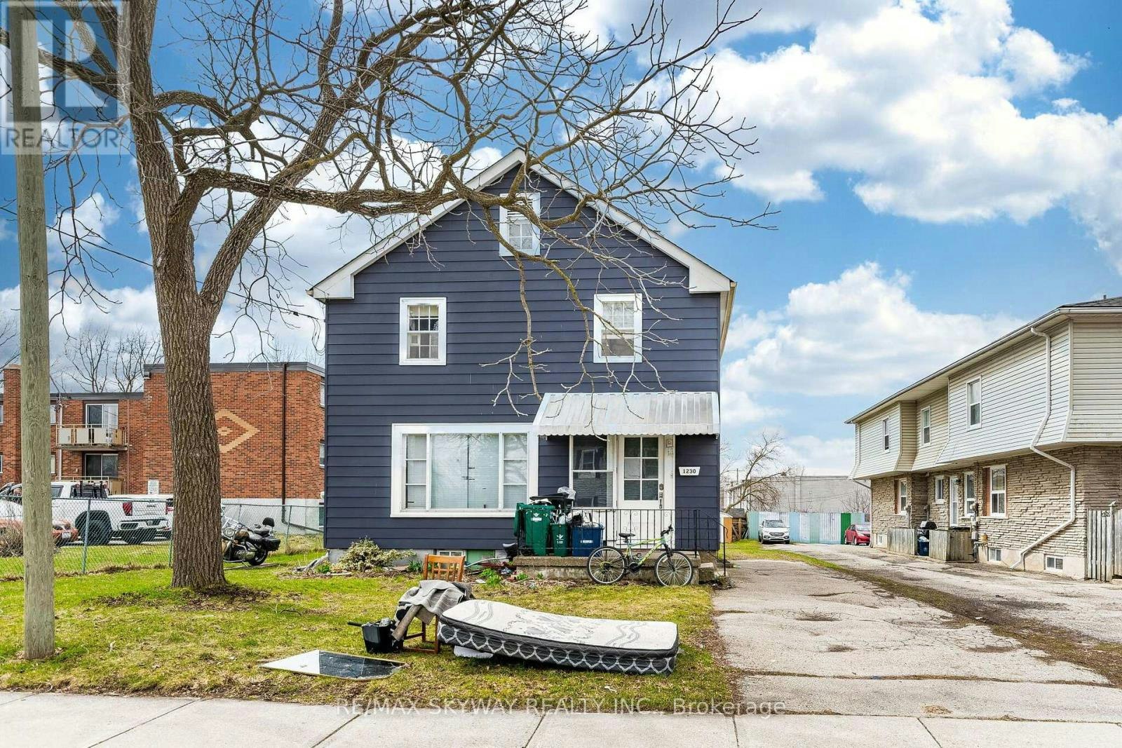 1230 Duke Street, Cambridge, ON, N3H 3V7 - 4