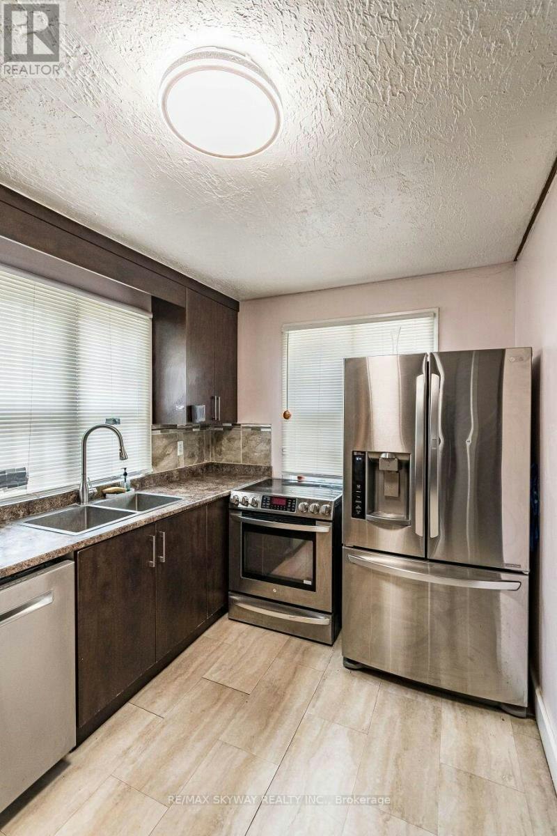 1230 Duke Street, Cambridge, ON, N3H 3V7 - 24