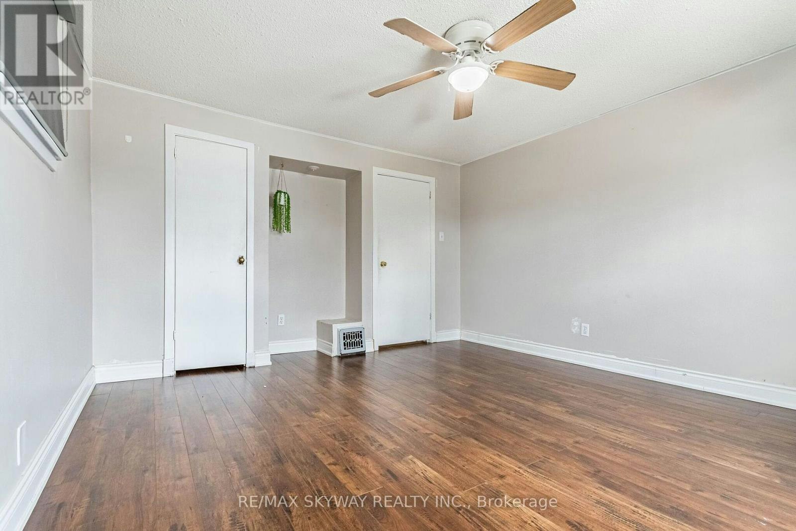 1230 Duke Street, Cambridge, ON, N3H 3V7 - 31
