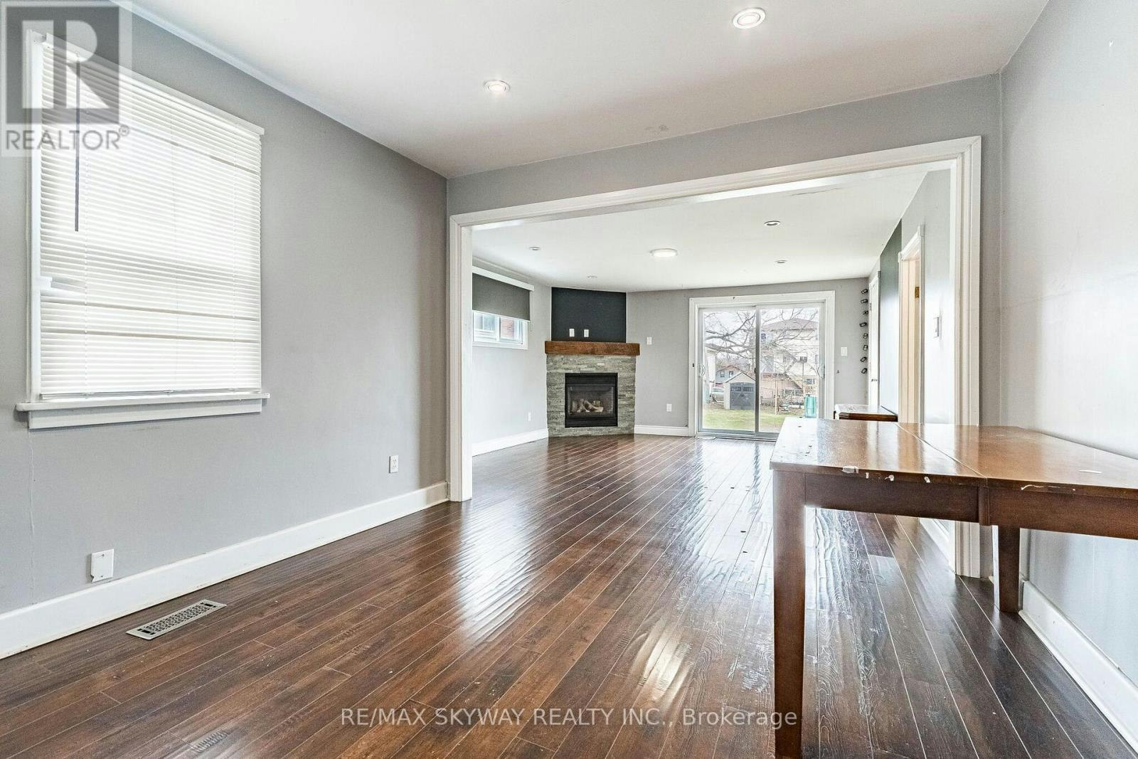 1230 Duke Street, Cambridge, ON, N3H 3V7 - 12