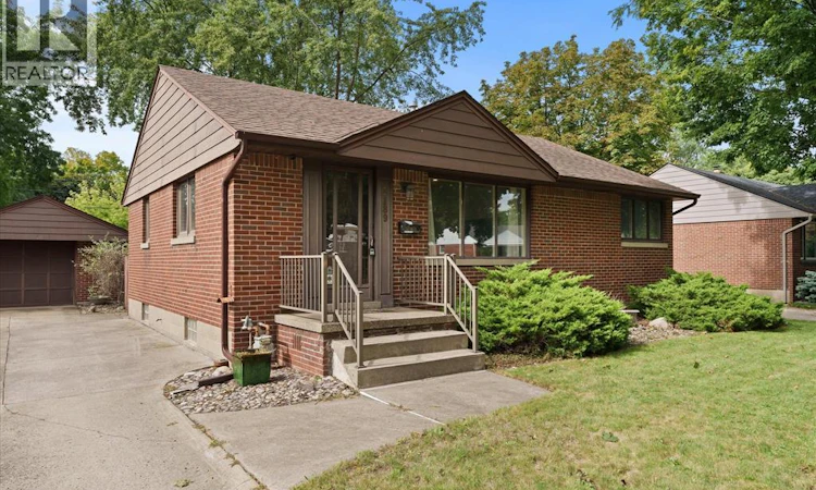 3189 Mckay
