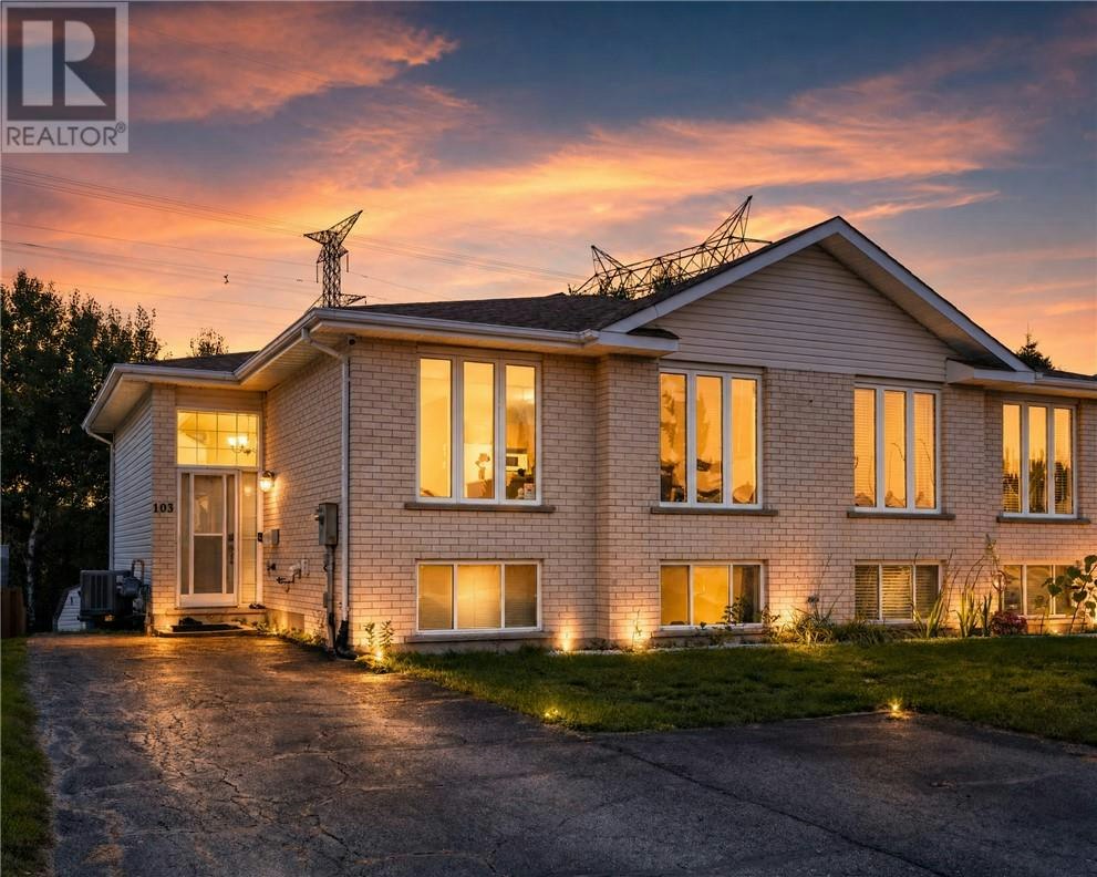 103 Cedar Green Drive, Greater Sudbury, ON, P3L 1L7