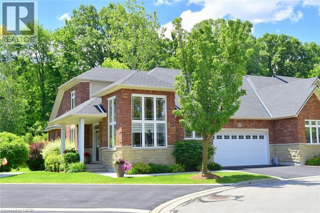 27 Landscapes Trail, Hamilton, ON, L9K 0A1