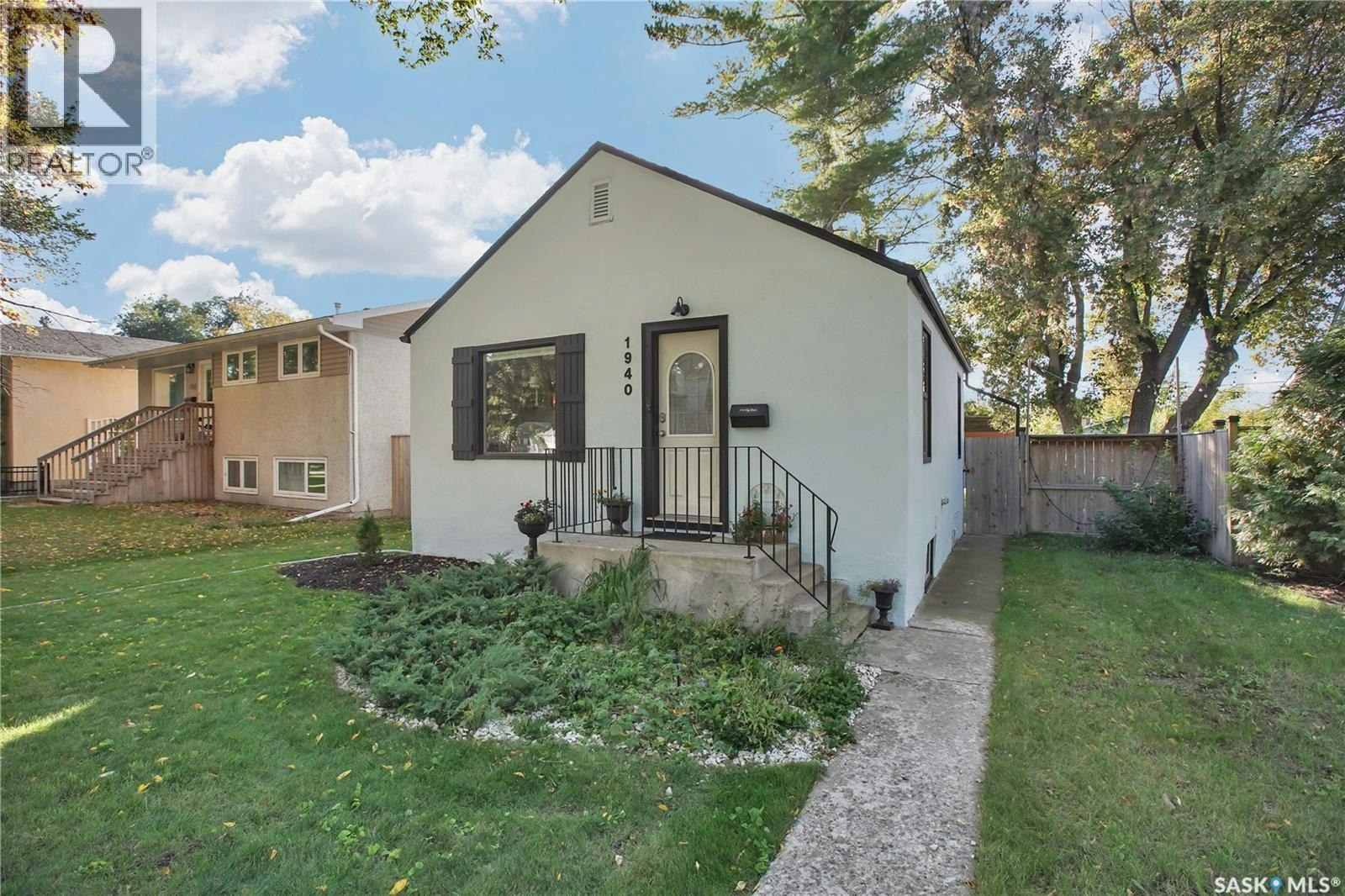 1940 Coy Avenue, Saskatoon, SK, S7M 0J1