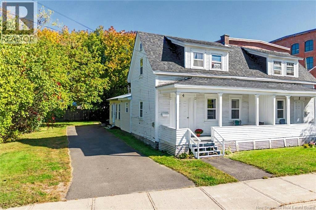 4 River Street, Fredericton, NB, E3A 4L6