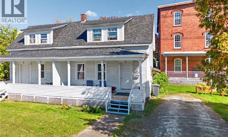2 River Street
