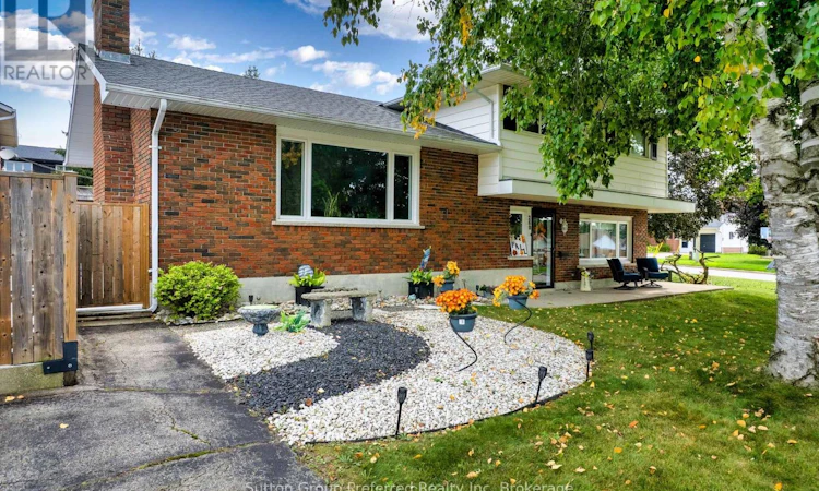 260 Ferncrest Road