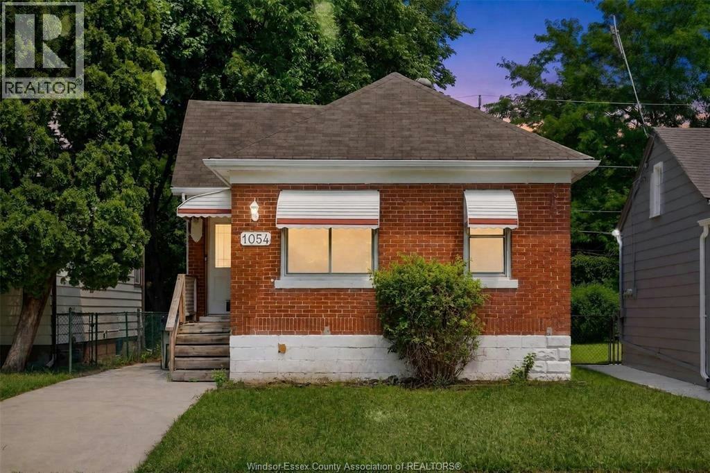 1054 Josephine, Windsor, ON, N9B 2L5