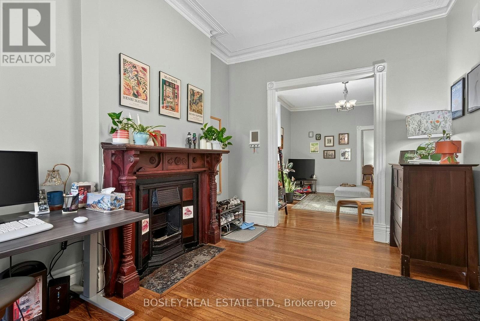 MAIN FLOOR-20 Draper Street, Toronto, ON, M5V 2M4 - 4