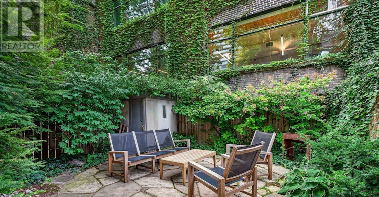 MAIN FLOOR-20 Draper Street, Toronto, ON, M5V 2M4 - 29