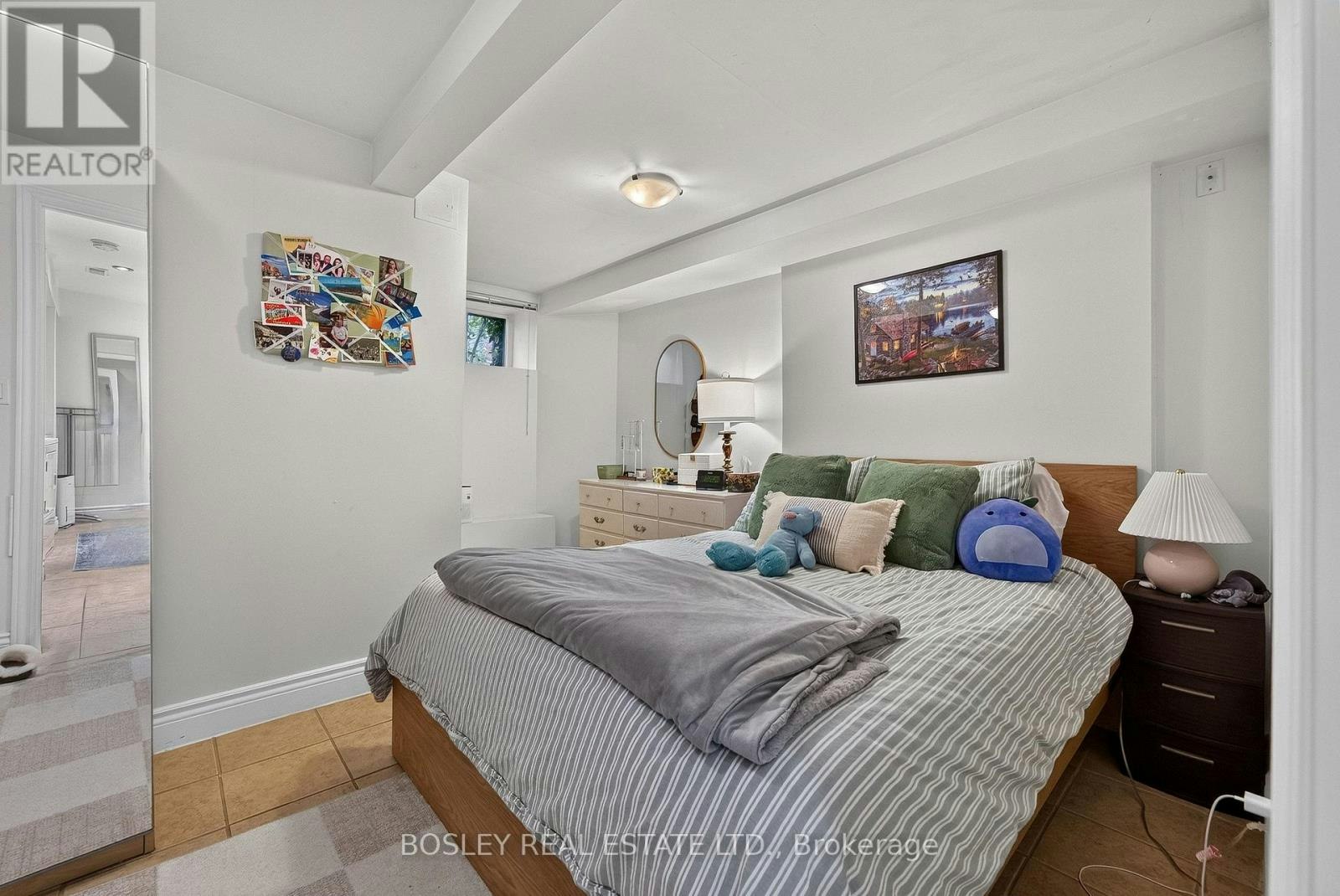 MAIN FLOOR-20 Draper Street, Toronto, ON, M5V 2M4 - 19