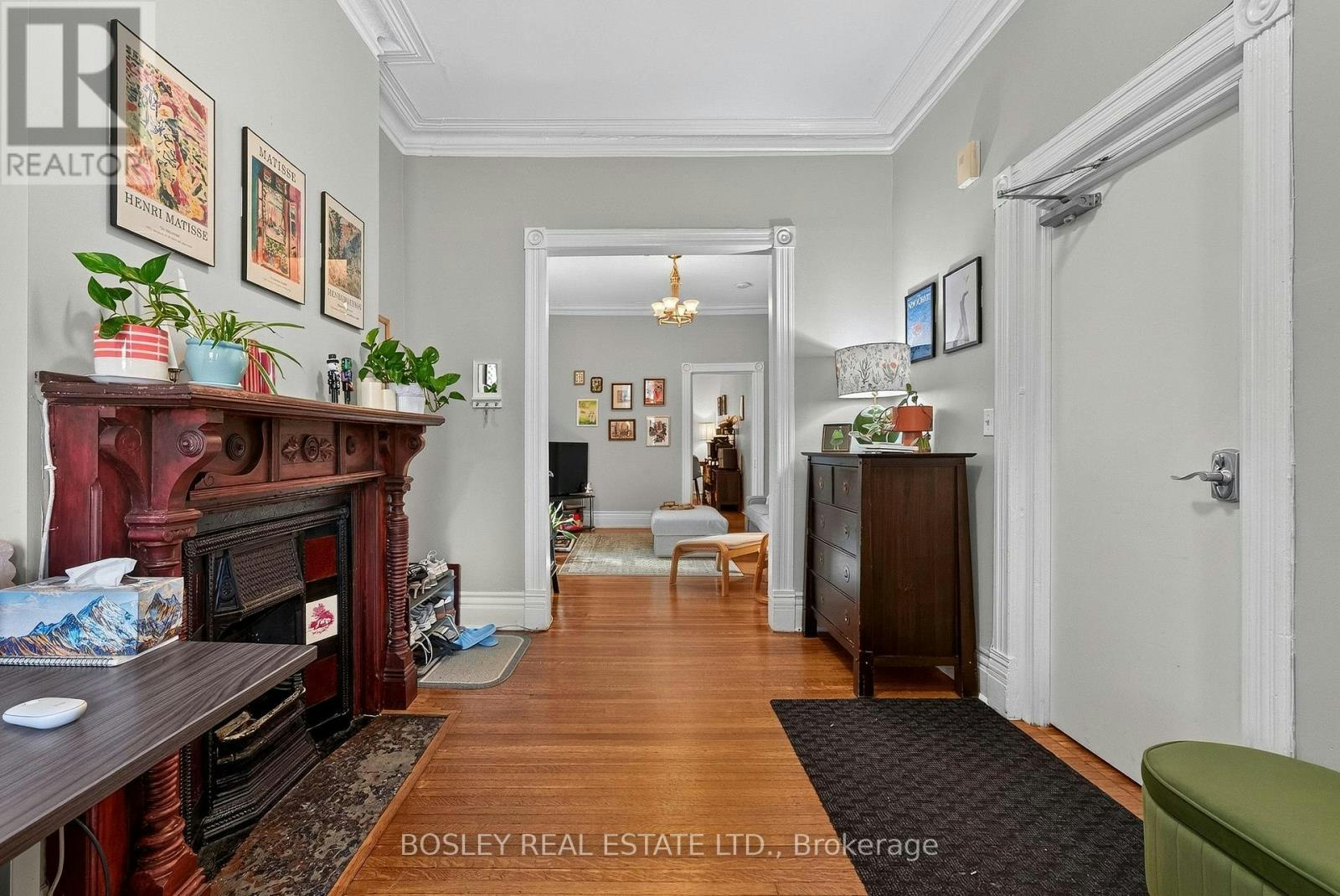MAIN FLOOR-20 Draper Street, Toronto, ON, M5V 2M4 - 5