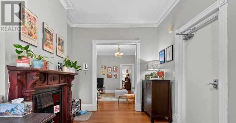 MAIN FLOOR-20 Draper Street, Toronto, ON, M5V 2M4 - 5