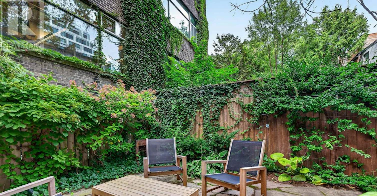 MAIN FLOOR-20 Draper Street, Toronto, ON, M5V 2M4 - 30