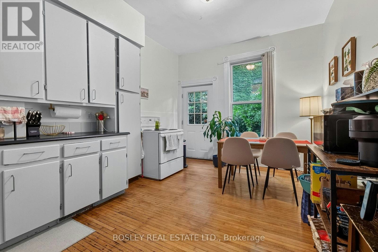 MAIN FLOOR-20 Draper Street, Toronto, ON, M5V 2M4 - 12