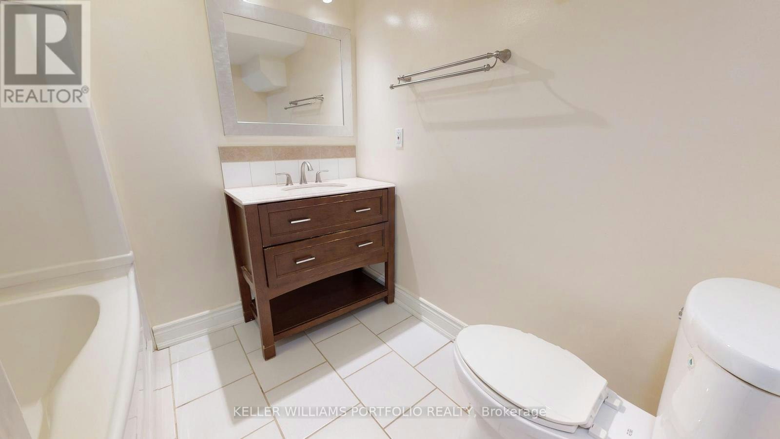 5-546 Eglinton Avenue E, Toronto, ON, M4P 1N9 - 35
