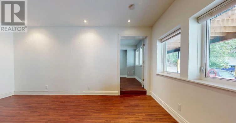 5-546 Eglinton Avenue E, Toronto, ON, M4P 1N9 - 22