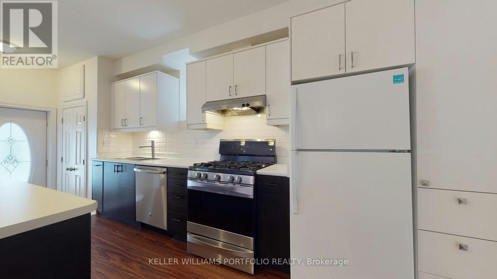 5-546 Eglinton Avenue E, Toronto, ON, M4P 1N9 - 13