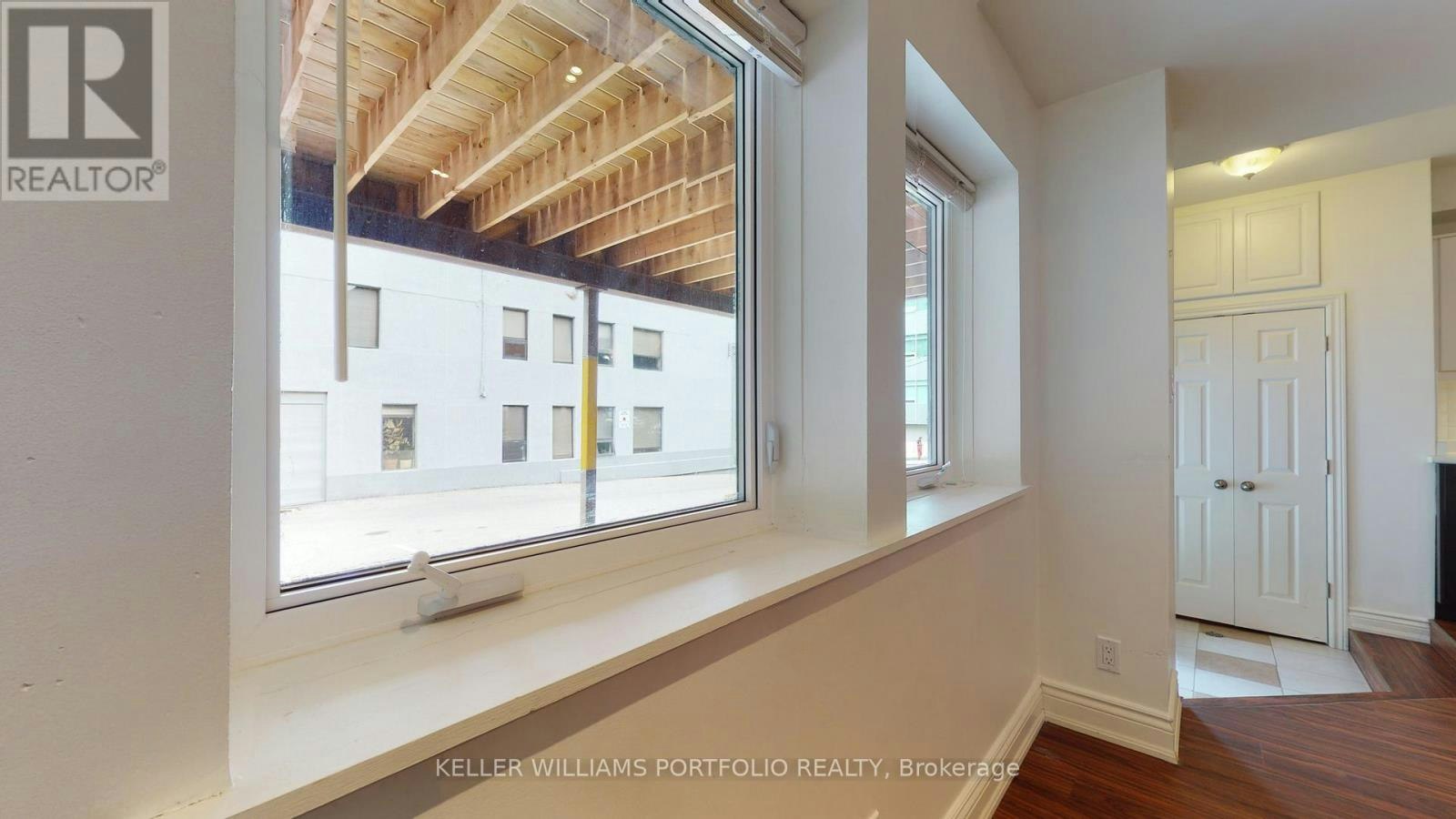 5-546 Eglinton Avenue E, Toronto, ON, M4P 1N9 - 23
