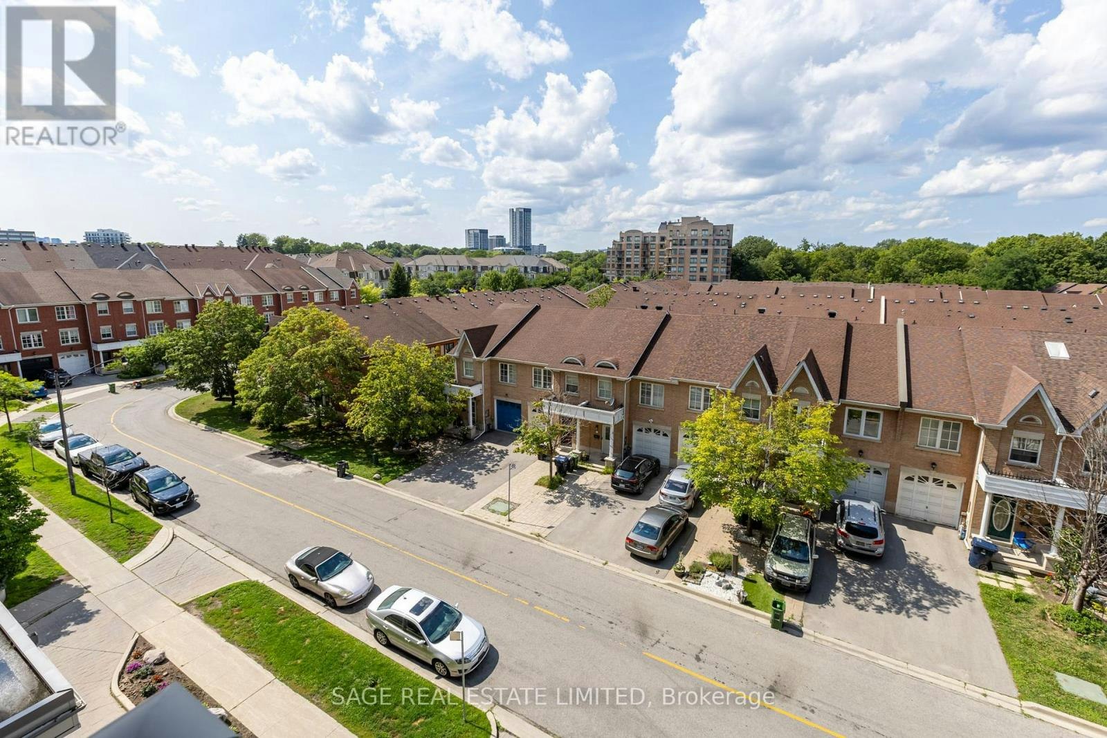 502-120 Dalliomore Circle, Toronto, ON, M3C 4J1 - 2