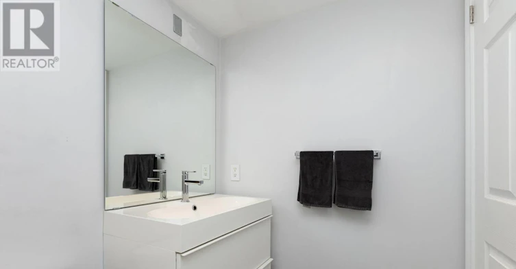 502-120 Dalliomore Circle, Toronto, ON, M3C 4J1 - 17