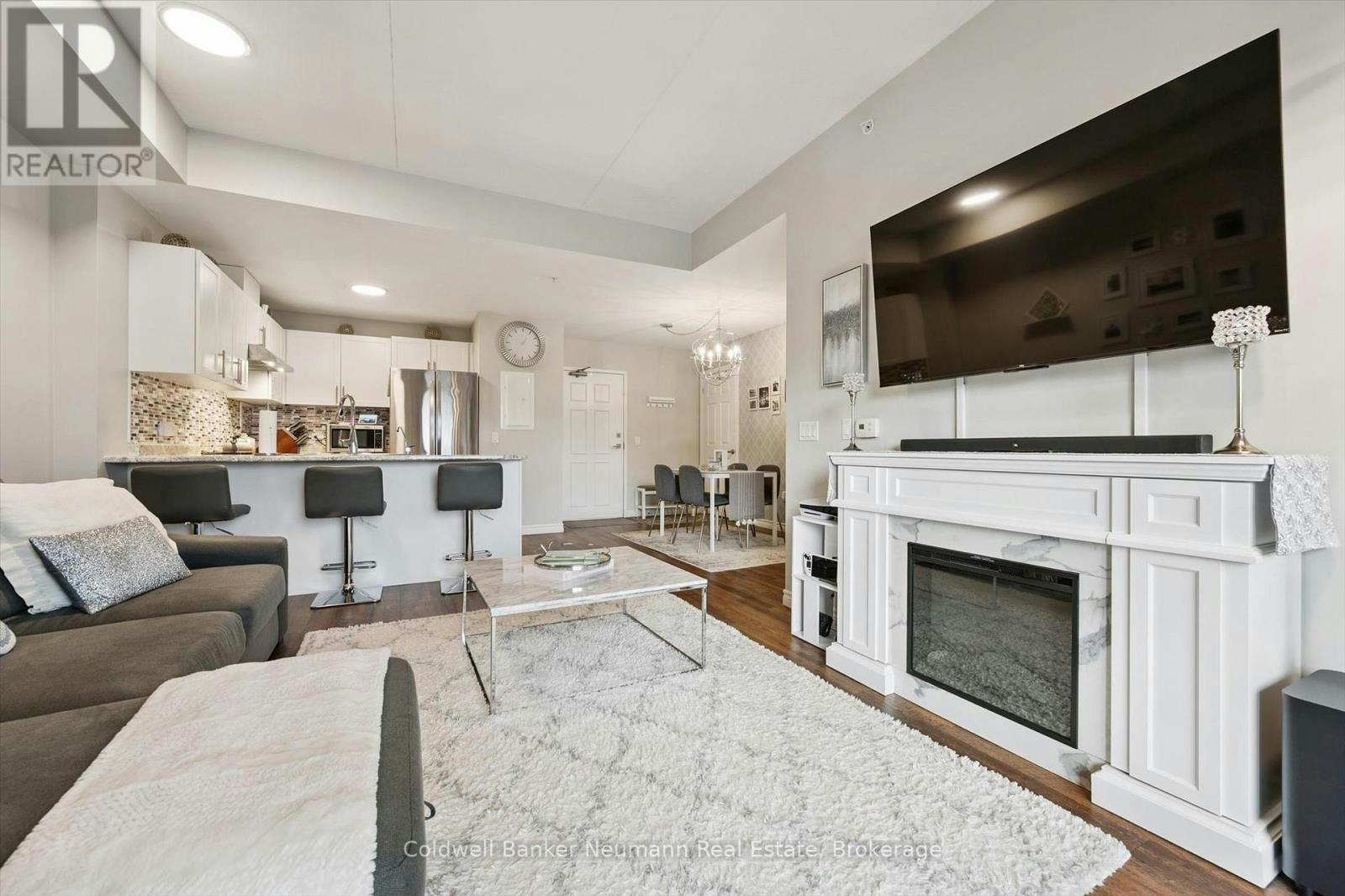 106-7 Kay Crescent, Guelph, ON, N1L 0P9