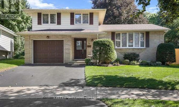 64 Haliburton Crescent