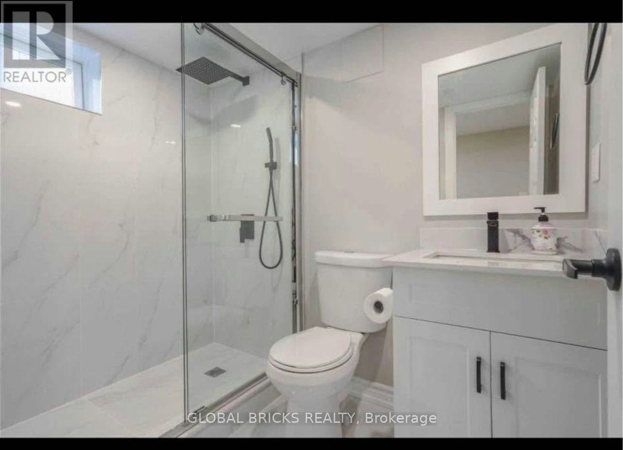 931 Byron Street N, Whitby, ON, L1N 4P2 - 4