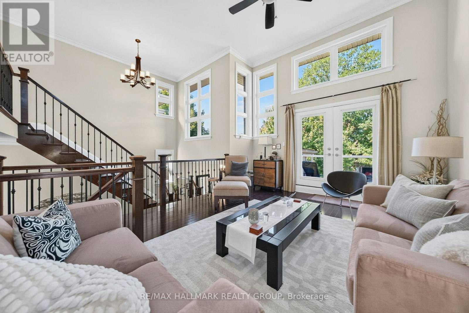 288 Selby Avenue, Ottawa, ON, K1Z 6R1 - 9