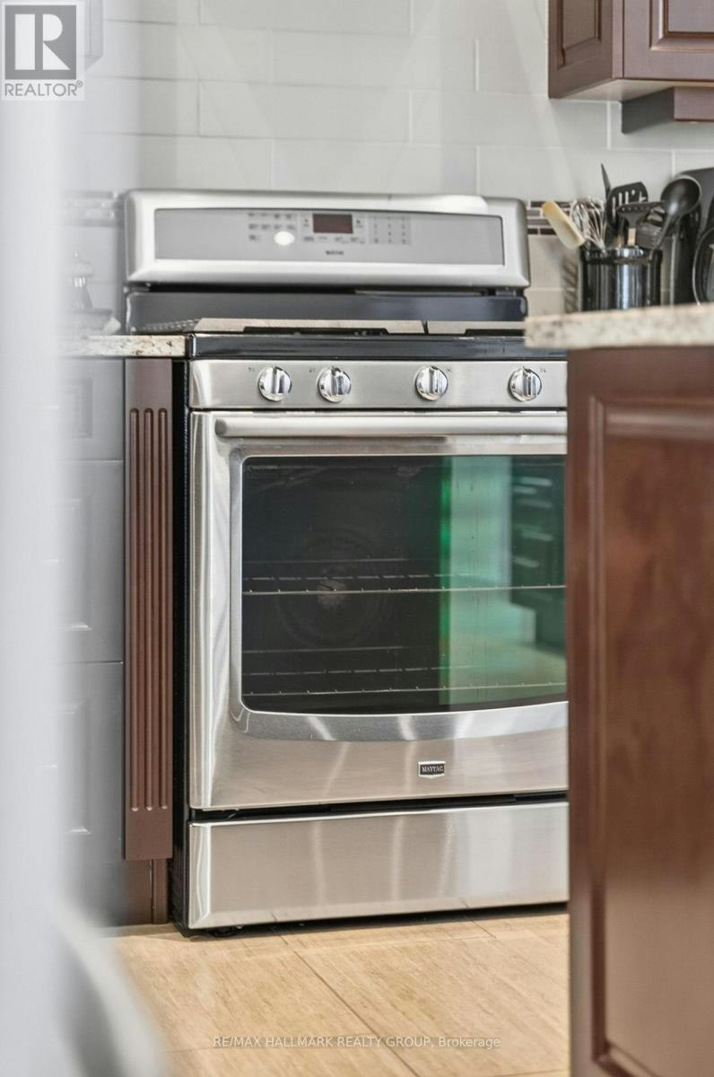 288 Selby Avenue, Ottawa, ON, K1Z 6R1 - 18