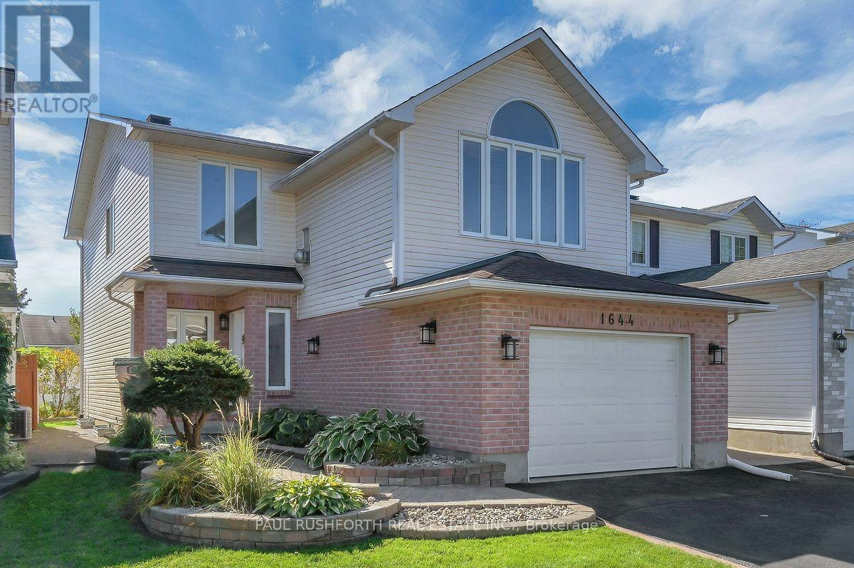 1644 Toulouse Crescent, Ottawa, ON, K1C 6K5 - 2