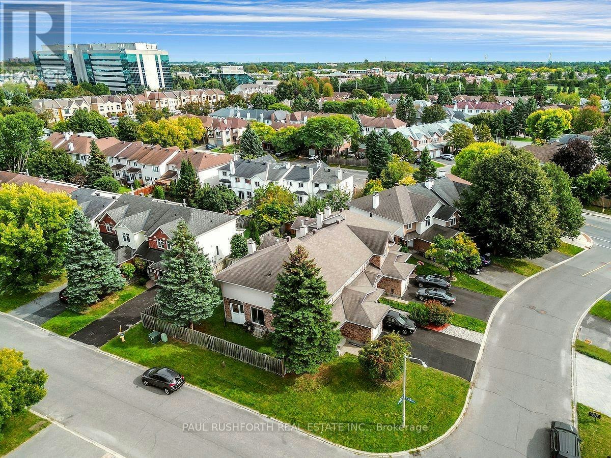 140 Thornbury Crescent, Ottawa, ON, K2G 6C2 - 3