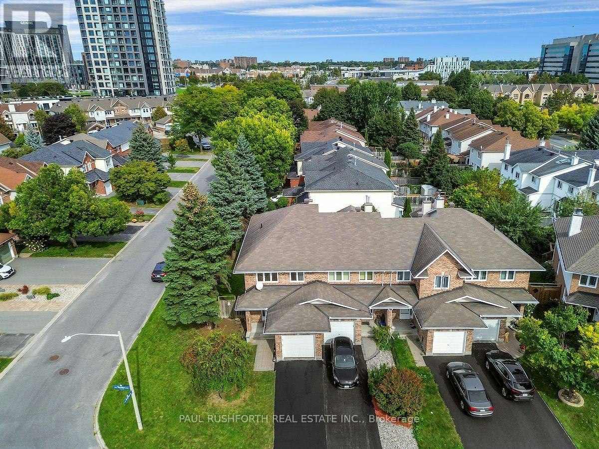 140 Thornbury Crescent, Ottawa, ON, K2G 6C2 - 2
