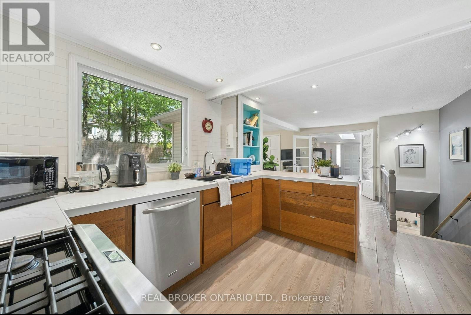 42 Connor Drive, Whitchurch-Stouffville, ON, L4A 7X3 - 18