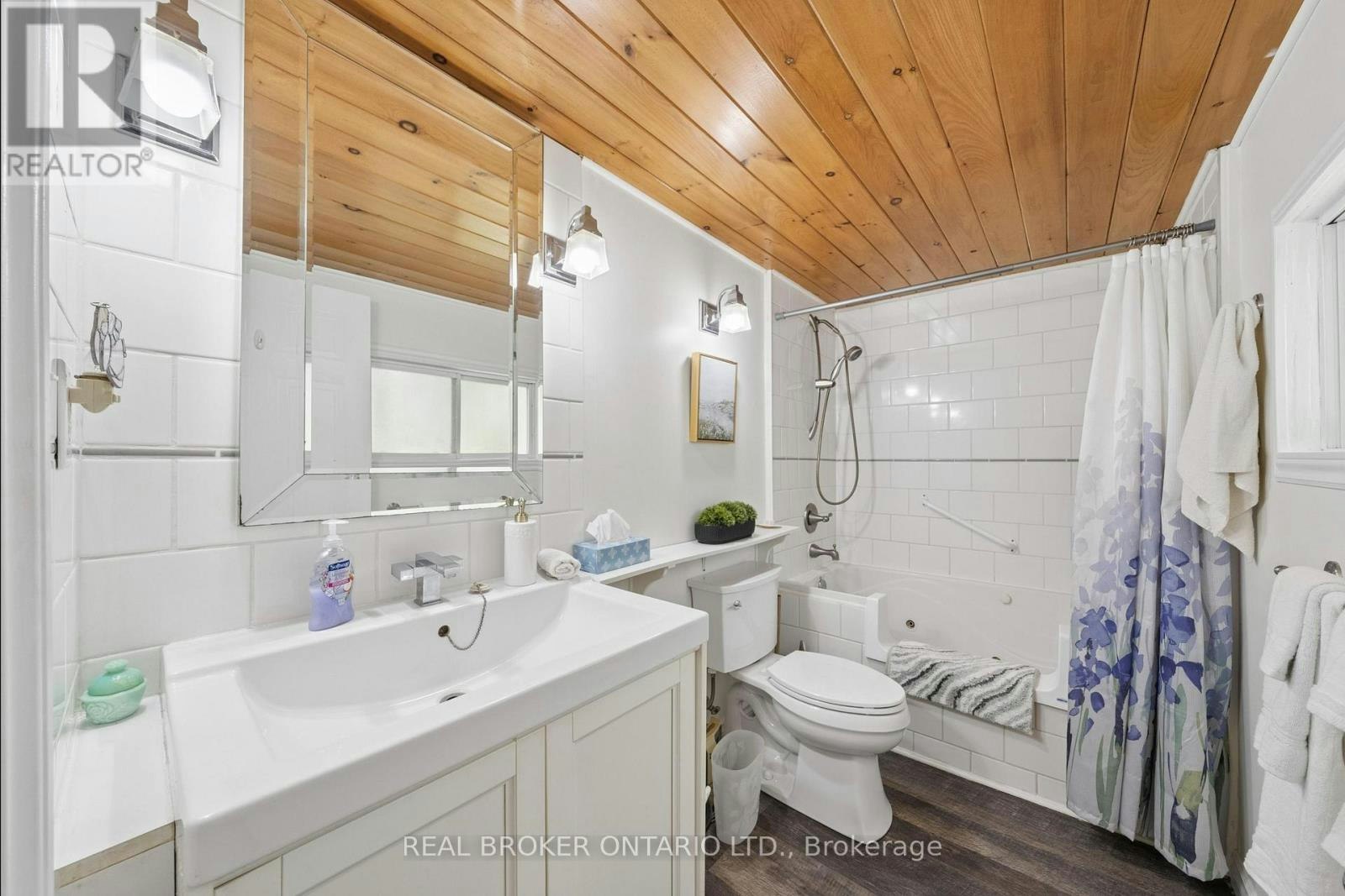 42 Connor Drive, Whitchurch-Stouffville, ON, L4A 7X3 - 26