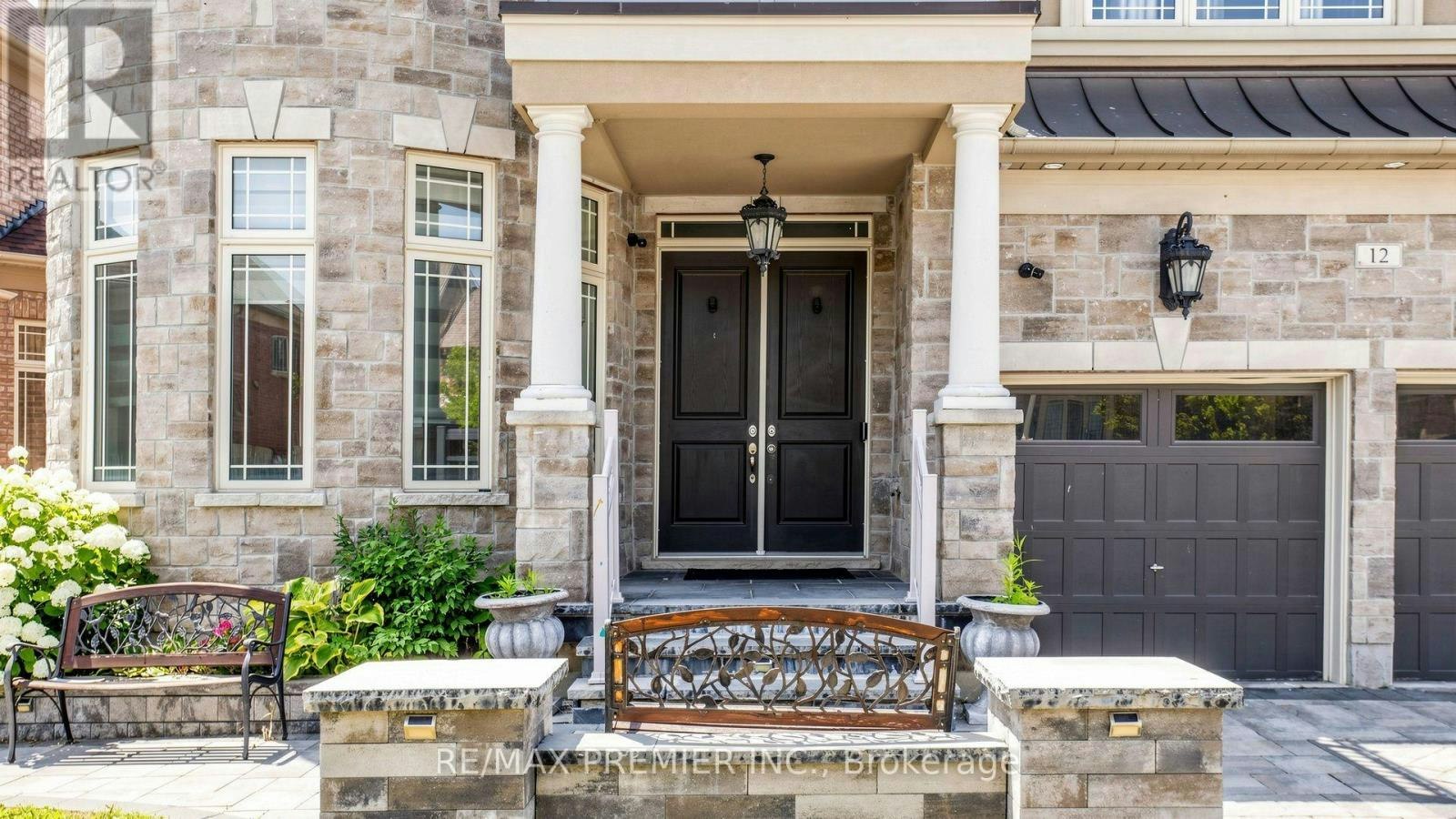 12 Paradise Valley Trail, King, ON, L7B 0A5 - 3