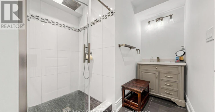 12 Paradise Valley Trail, King, ON, L7B 0A5 - 43
